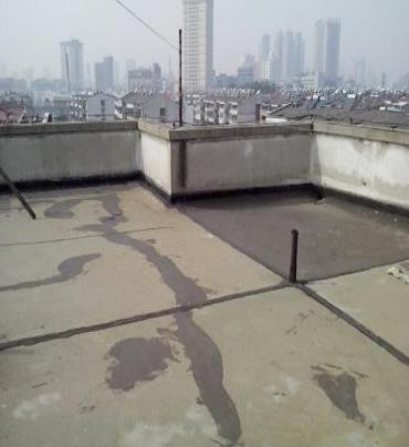 下陆漏水维修 楼顶漏水是什么原因，楼顶漏水维修方法是什么?